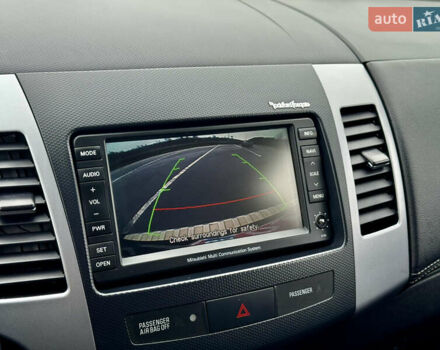 Черный Мицубиси Аутлендер, объемом двигателя 2.2 л и пробегом 215 тыс. км за 11450 $, фото 20 на Automoto.ua