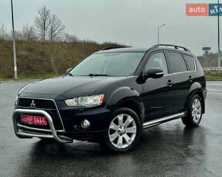 Черный Мицубиси Аутлендер, объемом двигателя 2.2 л и пробегом 215 тыс. км за 11450 $, фото 3 на Automoto.ua