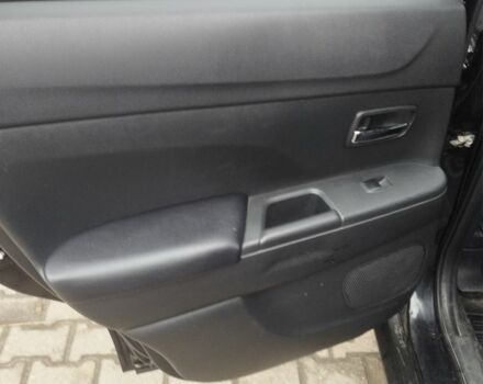 Міцубісі Аутлендер 2012 у Костополе на Automoto.ua Чорний Міцубісі Аутлендер, об'ємом двигуна 1.8 л та пробігом 248 тис. км за 10500 $, фото 8 на Automoto.ua