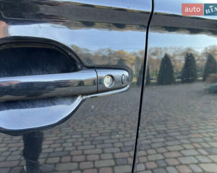 Черный Мицубиси Аутлендер, объемом двигателя 2 л и пробегом 190 тыс. км за 12500 $, фото 14 на Automoto.ua