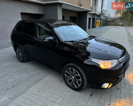 Черный Мицубиси Аутлендер, объемом двигателя 2.27 л и пробегом 241 тыс. км за 14400 $, фото 10 на Automoto.ua