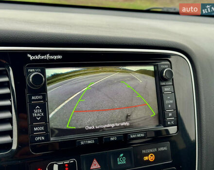 Черный Мицубиси Аутлендер, объемом двигателя 2.2 л и пробегом 250 тыс. км за 12750 $, фото 23 на Automoto.ua