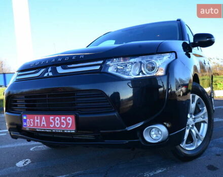 Чорний Міцубісі Аутлендер, об'ємом двигуна 2.2 л та пробігом 237 тис. км за 12550 $, фото 3 на Automoto.ua