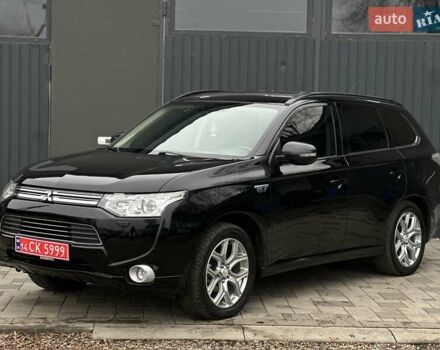 Чорний Міцубісі Аутлендер, об'ємом двигуна 2 л та пробігом 213 тис. км за 13888 $, фото 40 на Automoto.ua