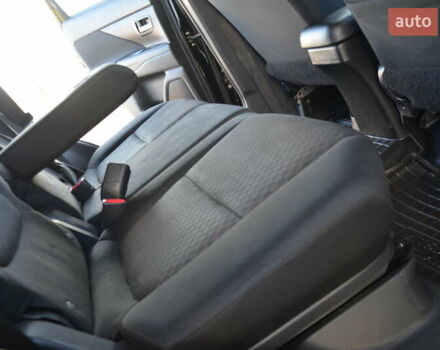 Чорний Міцубісі Аутлендер, об'ємом двигуна 2.2 л та пробігом 237 тис. км за 12550 $, фото 52 на Automoto.ua