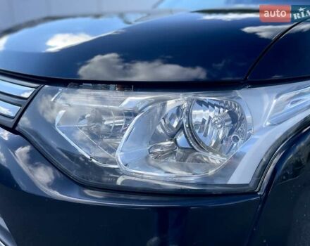 Черный Мицубиси Аутлендер, объемом двигателя 2 л и пробегом 270 тыс. км за 11400 $, фото 11 на Automoto.ua