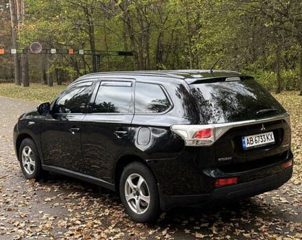 Міцубісі Аутлендер 2013 у Броварах на Automoto.ua Чорний Міцубісі Аутлендер, об'ємом двигуна 2.36 л та пробігом 168 тис. км за 11700 $, фото 4 на Automoto.ua