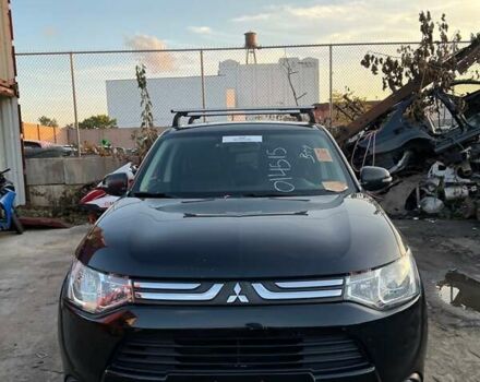 Черный Мицубиси Аутлендер, объемом двигателя 2.36 л и пробегом 226 тыс. км за 12499 $, фото 7 на Automoto.ua