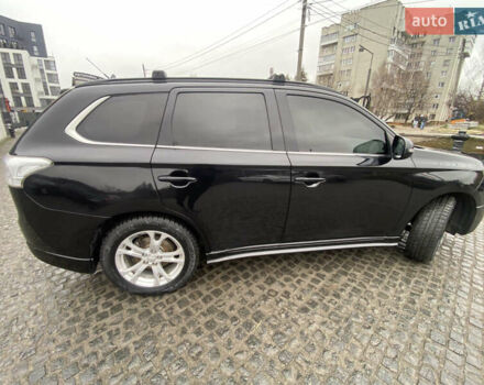 Черный Мицубиси Аутлендер, объемом двигателя 2.27 л и пробегом 280 тыс. км за 11808 $, фото 17 на Automoto.ua