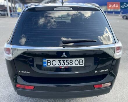 Черный Мицубиси Аутлендер, объемом двигателя 2 л и пробегом 270 тыс. км за 11400 $, фото 7 на Automoto.ua