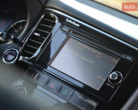 Чорний Міцубісі Аутлендер, об'ємом двигуна 2.2 л та пробігом 237 тис. км за 12550 $, фото 56 на Automoto.ua