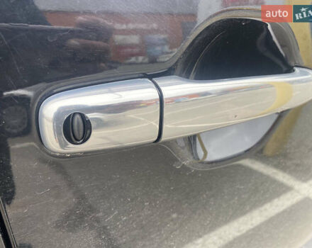 Черный Мицубиси Аутлендер, объемом двигателя 2.4 л и пробегом 150 тыс. км за 13700 $, фото 9 на Automoto.ua