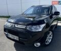Черный Мицубиси Аутлендер, объемом двигателя 2 л и пробегом 270 тыс. км за 11400 $, фото 2 на Automoto.ua