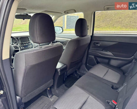 Черный Мицубиси Аутлендер, объемом двигателя 2.2 л и пробегом 250 тыс. км за 12750 $, фото 29 на Automoto.ua