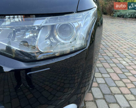 Черный Мицубиси Аутлендер, объемом двигателя 2 л и пробегом 190 тыс. км за 12500 $, фото 13 на Automoto.ua