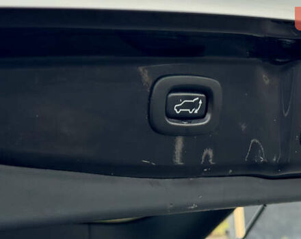 Черный Мицубиси Аутлендер, объемом двигателя 2.2 л и пробегом 250 тыс. км за 12750 $, фото 40 на Automoto.ua