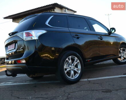 Чорний Міцубісі Аутлендер, об'ємом двигуна 2.2 л та пробігом 237 тис. км за 12550 $, фото 32 на Automoto.ua