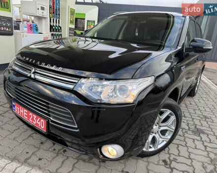 Чорний Міцубісі Аутлендер, об'ємом двигуна 2 л та пробігом 157 тис. км за 15299 $, фото 28 на Automoto.ua