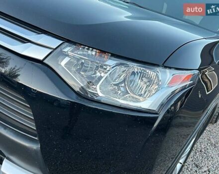 Чорний Міцубісі Аутлендер, об'ємом двигуна 2.4 л та пробігом 199 тис. км за 12800 $, фото 8 на Automoto.ua