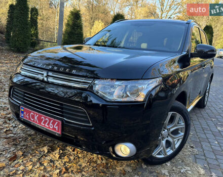 Чорний Міцубісі Аутлендер, об'ємом двигуна 2 л та пробігом 173 тис. км за 15299 $, фото 29 на Automoto.ua