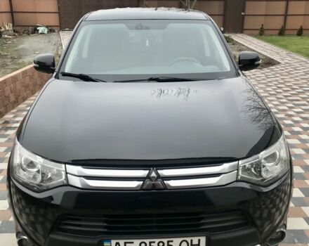 Черный Мицубиси Аутлендер, объемом двигателя 3 л и пробегом 250 тыс. км за 13500 $, фото 5 на Automoto.ua