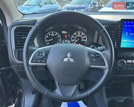 Чорний Міцубісі Аутлендер, об'ємом двигуна 2.4 л та пробігом 199 тис. км за 12800 $, фото 13 на Automoto.ua