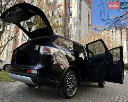 Черный Мицубиси Аутлендер, объемом двигателя 2.4 л и пробегом 270 тыс. км за 12500 $, фото 35 на Automoto.ua