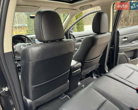 Черный Мицубиси Аутлендер, объемом двигателя 2 л и пробегом 173 тыс. км за 15299 $, фото 96 на Automoto.ua