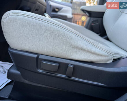 Чорний Міцубісі Аутлендер, об'ємом двигуна 2 л та пробігом 173 тис. км за 15299 $, фото 80 на Automoto.ua