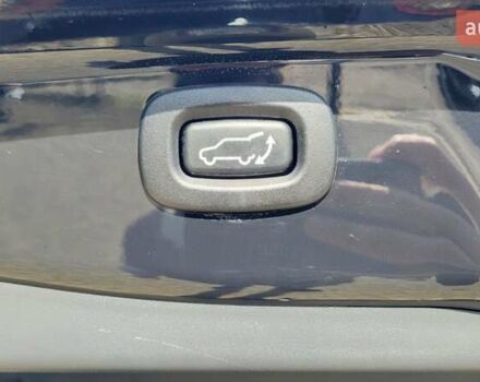 Чорний Міцубісі Аутлендер, об'ємом двигуна 2 л та пробігом 237 тис. км за 13800 $, фото 22 на Automoto.ua