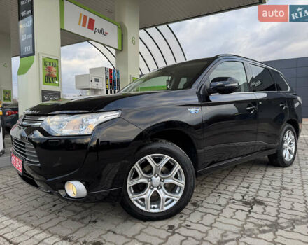 Чорний Міцубісі Аутлендер, об'ємом двигуна 2 л та пробігом 157 тис. км за 15299 $, фото 29 на Automoto.ua