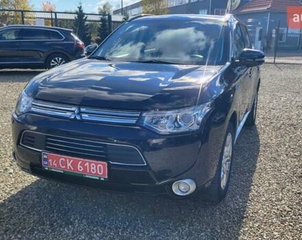 Чорний Міцубісі Аутлендер, об'ємом двигуна 2 л та пробігом 237 тис. км за 13800 $, фото 11 на Automoto.ua