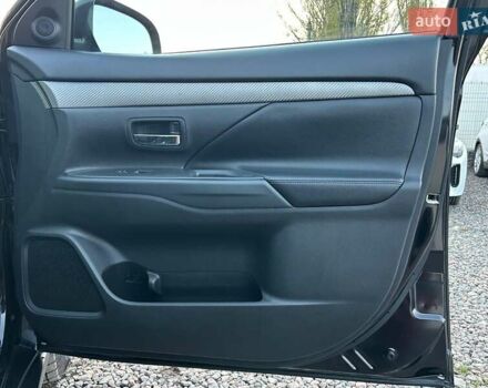 Чорний Міцубісі Аутлендер, об'ємом двигуна 2.4 л та пробігом 199 тис. км за 12800 $, фото 31 на Automoto.ua