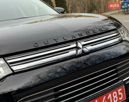 Черный Мицубиси Аутлендер, объемом двигателя 2 л и пробегом 173 тыс. км за 15299 $, фото 8 на Automoto.ua