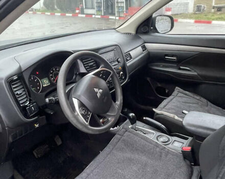 Чорний Міцубісі Аутлендер, об'ємом двигуна 2.4 л та пробігом 150 тис. км за 12200 $, фото 6 на Automoto.ua