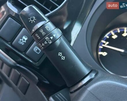 Чорний Міцубісі Аутлендер, об'ємом двигуна 2.4 л та пробігом 199 тис. км за 12800 $, фото 17 на Automoto.ua