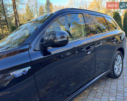 Чорний Міцубісі Аутлендер, об'ємом двигуна 2 л та пробігом 173 тис. км за 15299 $, фото 38 на Automoto.ua