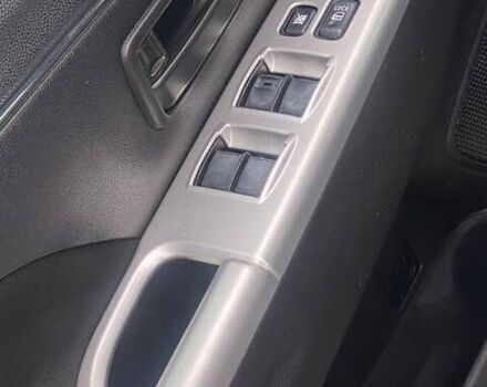 Чорний Міцубісі Аутлендер, об'ємом двигуна 2 л та пробігом 250 тис. км за 10800 $, фото 16 на Automoto.ua