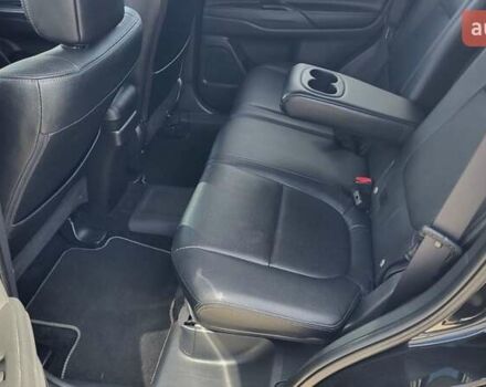 Чорний Міцубісі Аутлендер, об'ємом двигуна 2 л та пробігом 237 тис. км за 13800 $, фото 19 на Automoto.ua