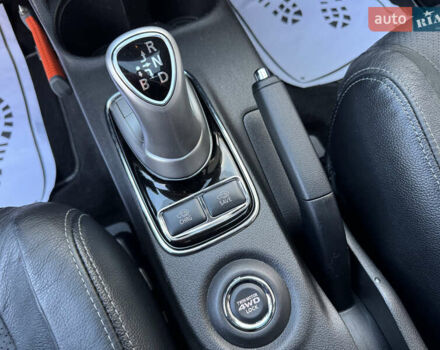 Чорний Міцубісі Аутлендер, об'ємом двигуна 2 л та пробігом 157 тис. км за 15299 $, фото 79 на Automoto.ua