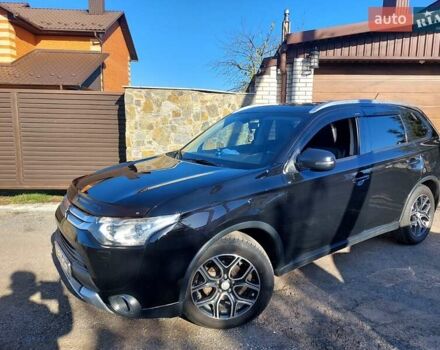 Черный Мицубиси Аутлендер, объемом двигателя 2.4 л и пробегом 183 тыс. км за 15000 $, фото 3 на Automoto.ua