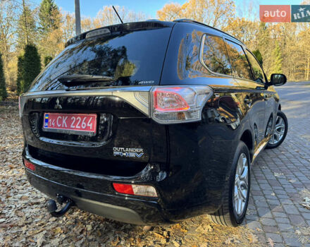 Чорний Міцубісі Аутлендер, об'ємом двигуна 2 л та пробігом 173 тис. км за 15299 $, фото 50 на Automoto.ua