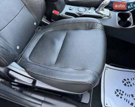 Чорний Міцубісі Аутлендер, об'ємом двигуна 2 л та пробігом 157 тис. км за 15299 $, фото 84 на Automoto.ua