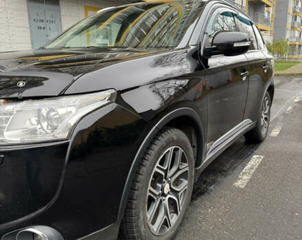 Черный Мицубиси Аутлендер, объемом двигателя 2.27 л и пробегом 244 тыс. км за 14000 $, фото 8 на Automoto.ua