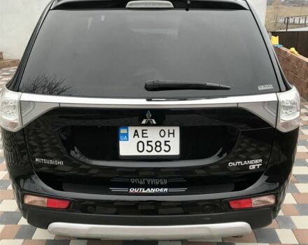 Черный Мицубиси Аутлендер, объемом двигателя 3 л и пробегом 250 тыс. км за 13500 $, фото 9 на Automoto.ua