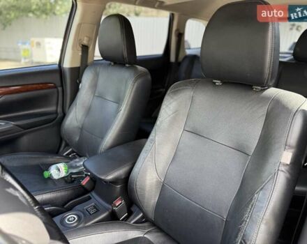 Черный Мицубиси Аутлендер, объемом двигателя 2.4 л и пробегом 231 тыс. км за 12600 $, фото 14 на Automoto.ua