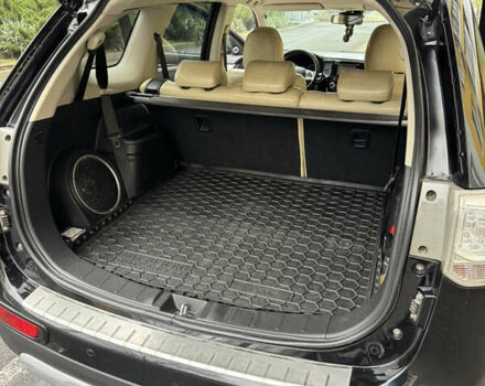 Черный Мицубиси Аутлендер, объемом двигателя 2.27 л и пробегом 244 тыс. км за 14000 $, фото 21 на Automoto.ua