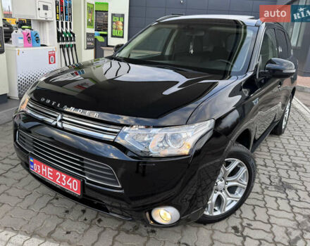 Чорний Міцубісі Аутлендер, об'ємом двигуна 2 л та пробігом 157 тис. км за 15299 $, фото 24 на Automoto.ua
