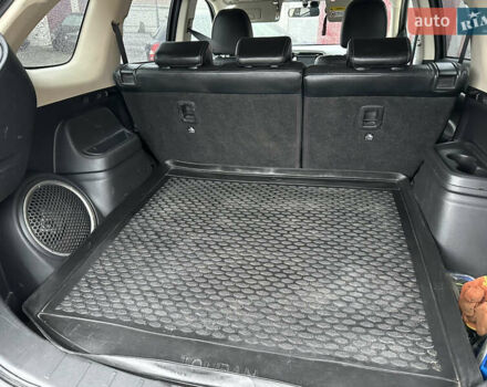 Черный Мицубиси Аутлендер, объемом двигателя 2 л и пробегом 223 тыс. км за 13400 $, фото 14 на Automoto.ua