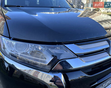 Черный Мицубиси Аутлендер, объемом двигателя 2.36 л и пробегом 150 тыс. км за 14900 $, фото 17 на Automoto.ua